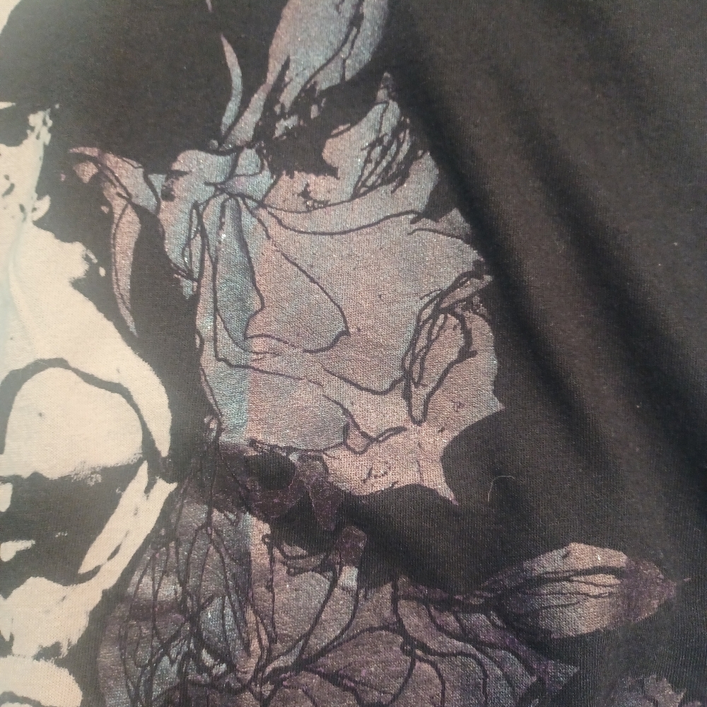 Beautiful Black Tee with Purple and White Design - Picture 5 of 7